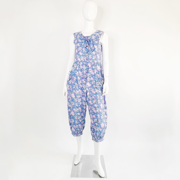 Vintage 80s Laura Ashley Pink Floral Cotton
Sleeveless Jumpsuit - Picture 4 of 15